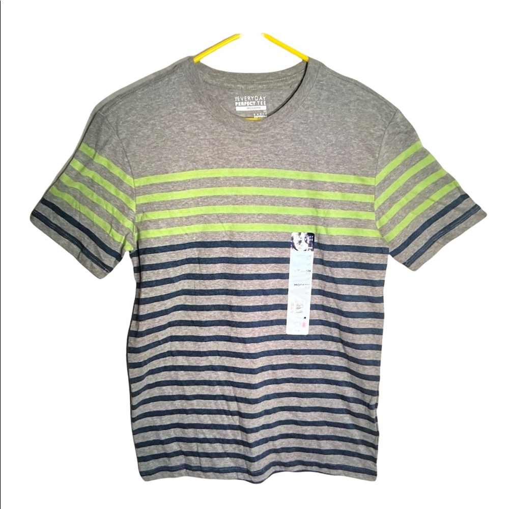 NWT BASIC EDITIONS The Everyday Perfect Fit T Sm